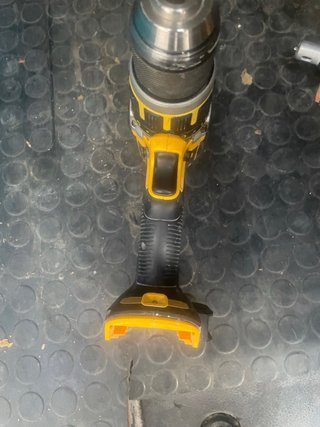 Taladro Atornillador Dewalt 18V XR Brushless