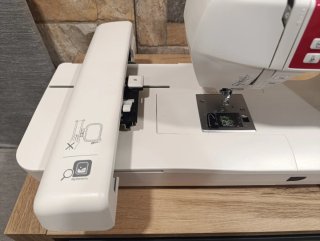 Máquina de bordar ALFA CREA con WiFi