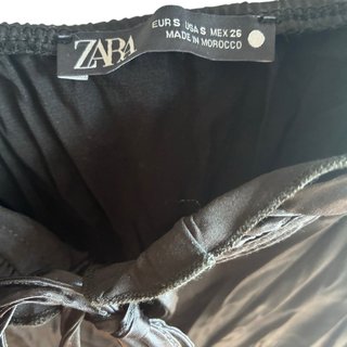 Vestido lencero negro Zara