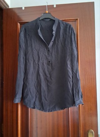 Camisa negra manga larga
