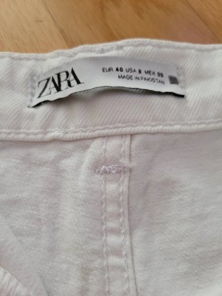 Bermuda vaquera mom fit blanca