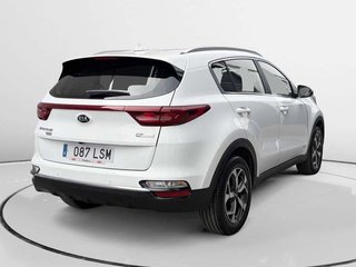 Kia Sportage 1.6 MHEV Business 4x4 100 kW (136 CV)