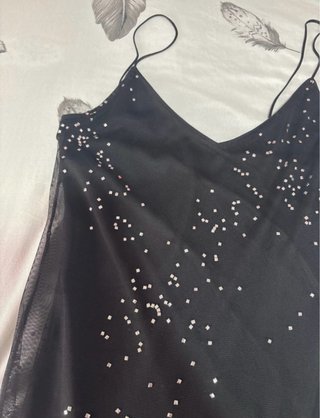 Vestido midi transparente con brillos