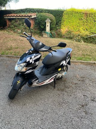 Yamaha Jog RR Replica GP