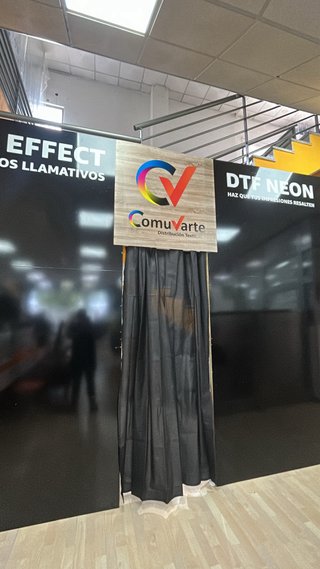 Pegatinas, rótulos, vinilos, leds, lonas, camisas.