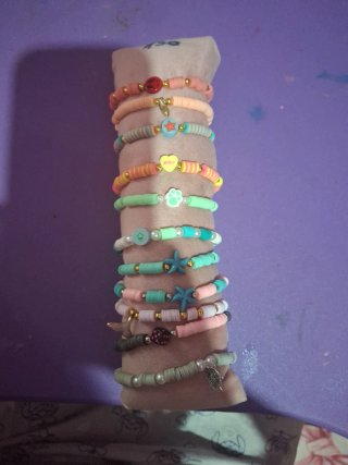 Pulseras discos hechas a mano