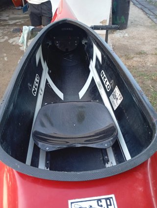 Piragua de competición Nelo 7