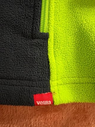 Chaqueta Polar Velilla Negra y Verde