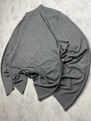 Camiseta Quiksilver gris manga larga