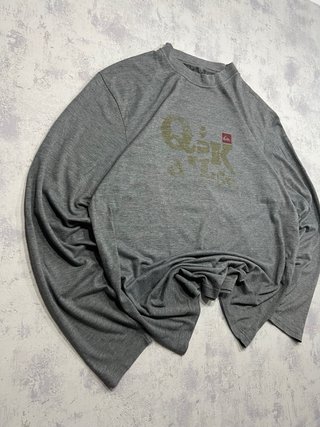 Camiseta Quiksilver gris manga larga