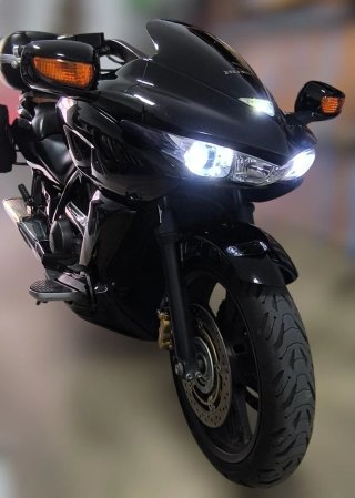 Honda DN-01. Escucho trueques