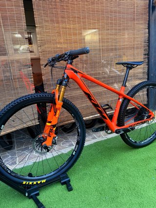 KTM MYROON PRO CARBON KASHIMA