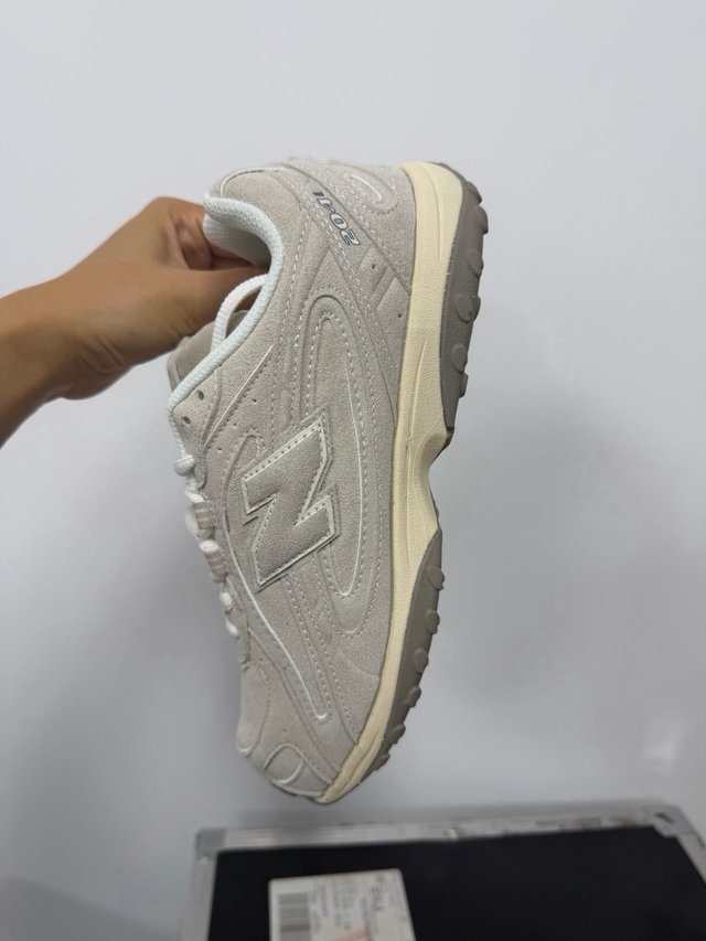 New Balance 204L Taglia 38 Beige/Grigio