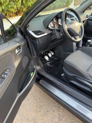 Peugeot 207 2007