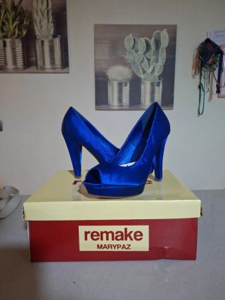 Zapatos tacón Marypaz azul eléctrico T37