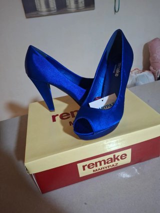 Zapatos tacón Marypaz azul eléctrico T37