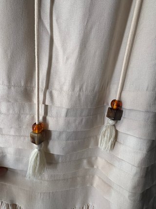 Vestido beige de mujer