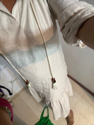Vestido beige de mujer