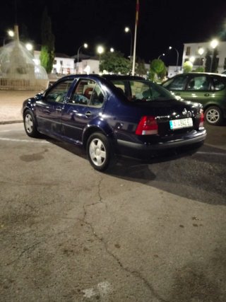 Volkswagen Bora 2000