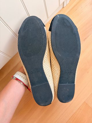 Manoletinas Primark beige y negro T.38