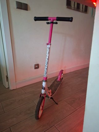 Patinete Meteor rosa y blanco