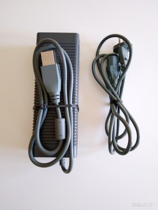 Xbox 360 Bianca + Controller e Giochi