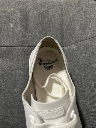 Zapatillas Dr. Martens piel blancas