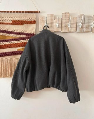 Chaqueta Bomber Zara Gris Tela