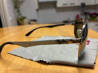 Gafas de sol Ray-Ban plata y negro