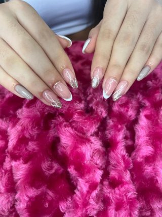 Busco empleo de manicurista y pedicura