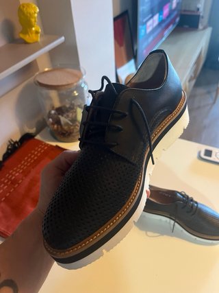 Zapatos Pollini Negros Talla 37
