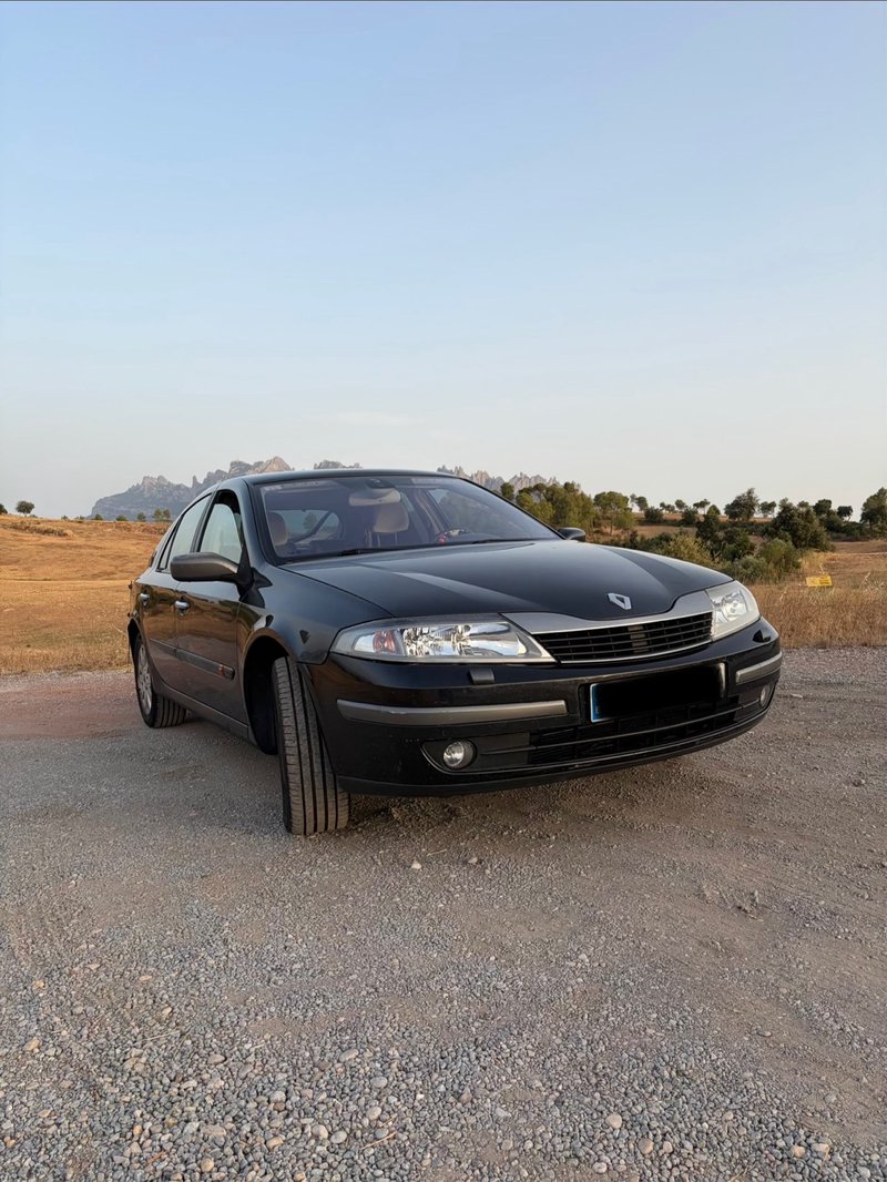 Renault Laguna 2 - foto 1