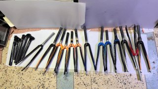 Lote 13 Horquillas Carbono + 5 Tijas