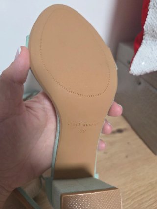 Zapatos de tacón verde