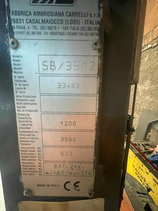 Traspaleta Eléctrica 24V Carga 1200kg