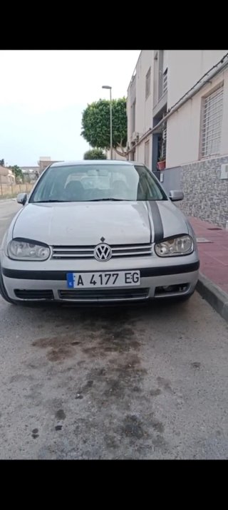 Volkswagen Golf 2000