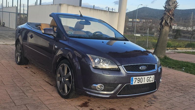 Ford Focus 2008 - foto 1