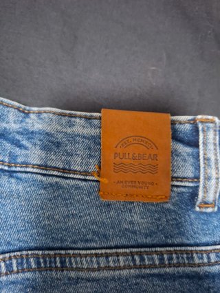 Jeans Shorts Pull&Bear Denim Strappati