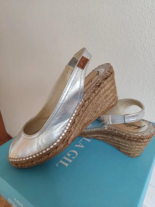 Sandalias cuña Montané talla 39