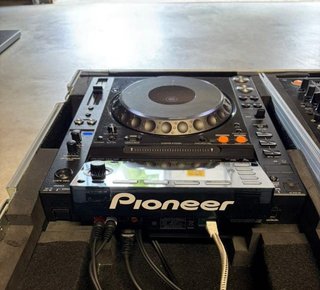 Pioneer CDJ-2000 Nexus e DJM-900 Nexus