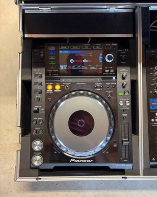 Pioneer CDJ-2000 Nexus e DJM-900 Nexus