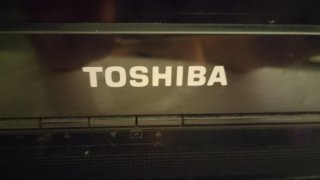 Televisor Toshiba REGZA 32" LCD – 2 HDMI