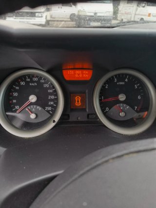 Renault Megane 2004 solo 131,000 km