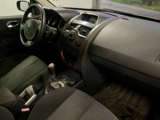 Renault Megane 2004 solo 131,000 km