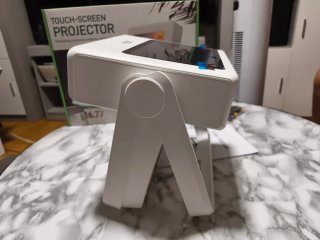 Proyector Táctil inteligente marca XBJ 4k android