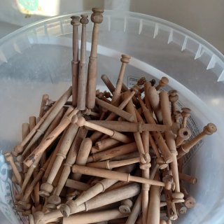 Bolillos de madera para encaje