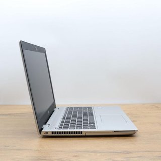 HP ProBook 650 G4 - i5-8350U - 8GB - 256GB SSD 15,