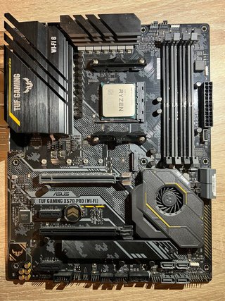 Ryzen 7 5800X + Placa TUF X570-PRO Wifi