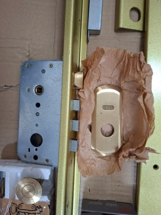 Cerradura Antirrobo Dorada