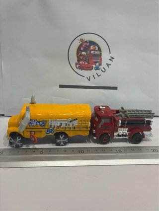 Coches Cars: Bus Amarillo y Camión Rojo Nuevos!!